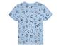 T-shirt bleu pour enfant, imprimé requins, soleil, ballons et tongs.