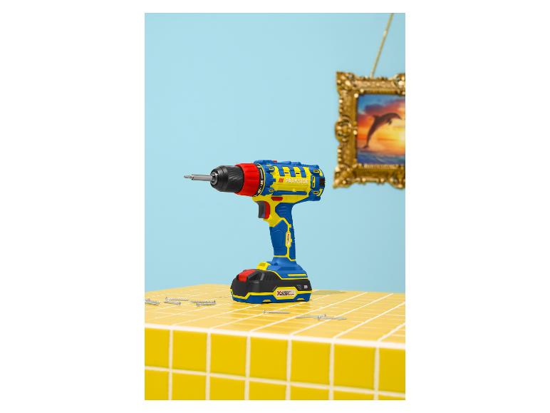 Promo Perceuse Visseuse & Percussion Sans Fil Avec Accessoires Parkside chez Lidl