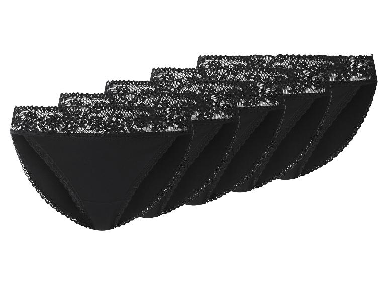 Six culottes noires avec des détails en dentelle, alignées.