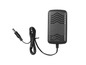 Un adaptateur noir avec un câble