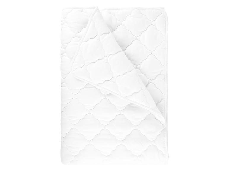 Aller en mode plein écran : Couette matelassée, 240 x 220 cm - Image 1