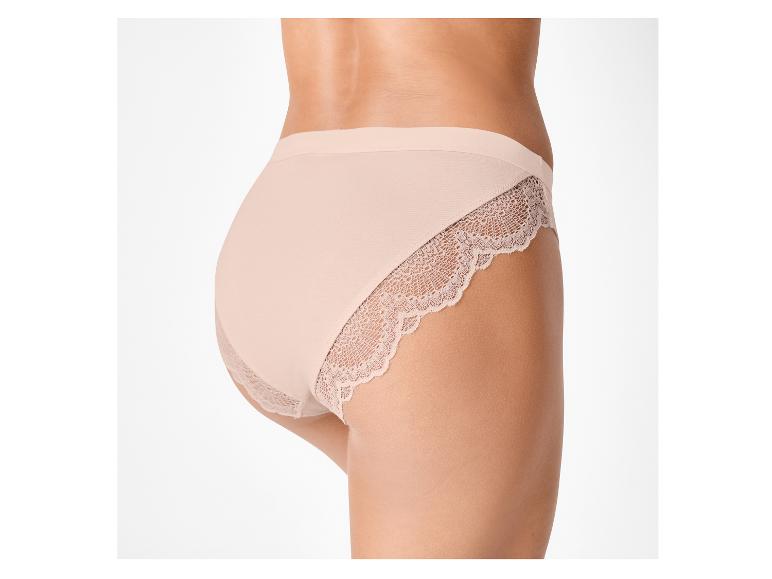 Culotte femme couleur chair avec détails en dentelle, vue de dos.