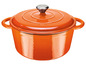 Cocotte en fonte orange avec couvercle.