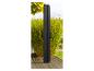 Panneau de jardin noir, moderne et compact, idéal pour la terrasse.