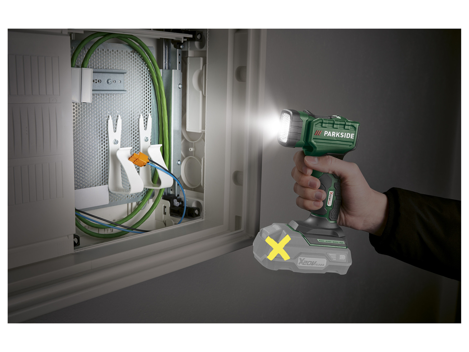 PARKSIDE Lampe torche LED sans fil PLHLA 20 Li A1 20