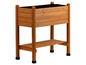 Une jardinière en bois avec une étagère supplémentaire pour le rangement