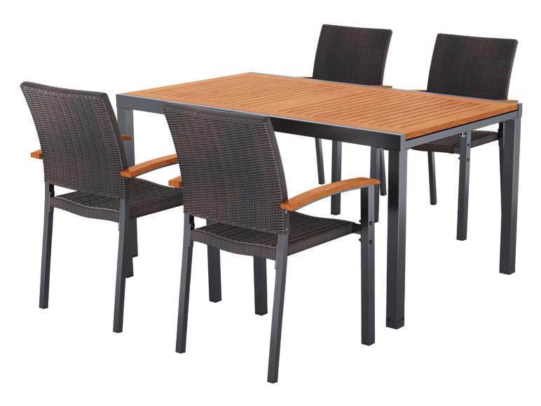 Ensemble de mobilier de jardin avec table rectangulaire en bois et quatre chaises en rotin