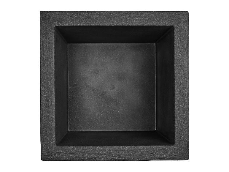 Jardinière carrée en plastique noir à texture rugueuse