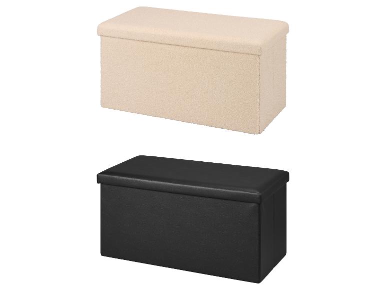 Deux poufs de rangement rectangulaires, un en bouclé beige et un en similicuir noir.