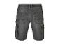 Shorts cargo en jean gris foncé.