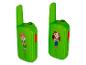 Deux talkies-walkies jouets verts avec des illustrations de garçon et de fille.