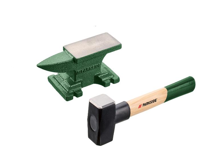 Enclume verte et marteau PARKISIDE avec manche en bois