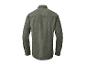 Une chemise verte à manches longues