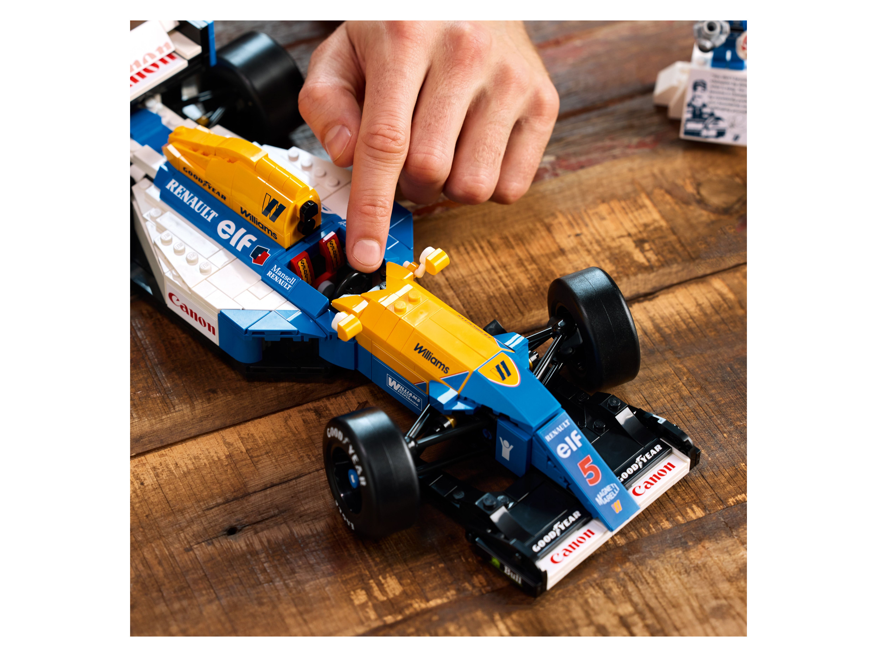 10353 LEGO® ICONS™ Course de course de la course de la course de la course de la course de la course de la course de la FW14B - vue 3