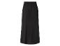 Longue jupe noire unie, style minimaliste.