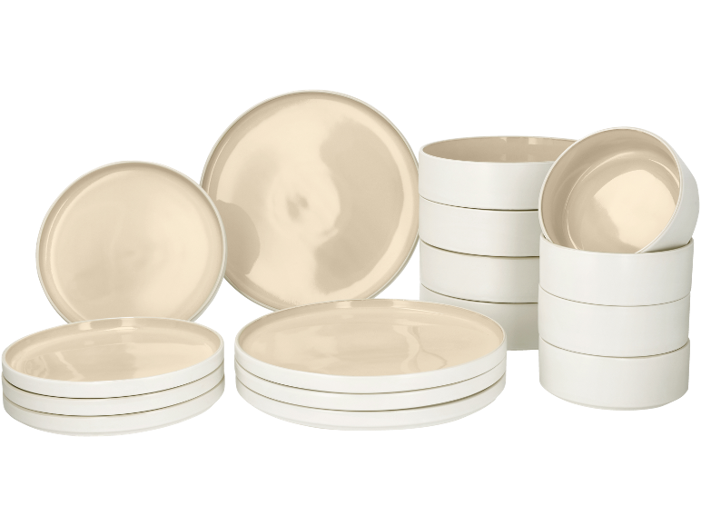 Service de vaisselle en céramique de couleur crème avec assiettes et bols
