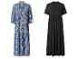 Deux robes longues : une bleue à motif ikat et une noire unie.