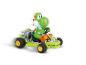 Kart jouet Carrera Mario Kart avec la figurine de Yoshi en mouvement.