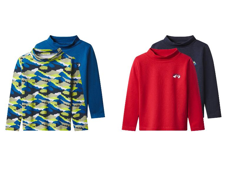 T-shirts à manches longues pour enfants à col montant en bleu, rouge et camouflage.