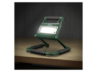 PARKSIDE® Projecteur LED PFLA 4400 B2 avec batterie externe Powerbank, 20 W
