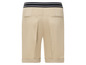 Short beige avec ceinture noire