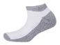 Chaussettes blanches et grises de cheville.