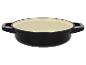 Casserole en fonte noire avec intérieur émaillé crème.