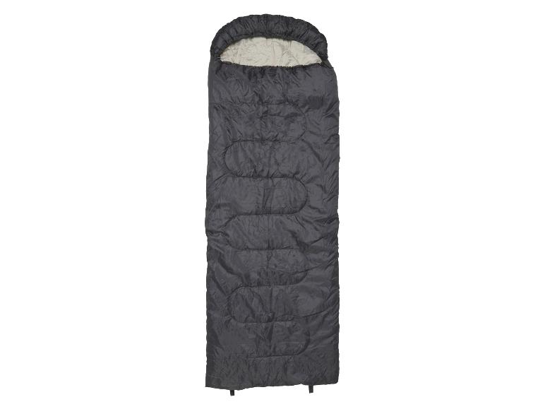 Un sac de couchage gris pour le camping.