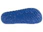 Semelles bleues texturées pour sandales.