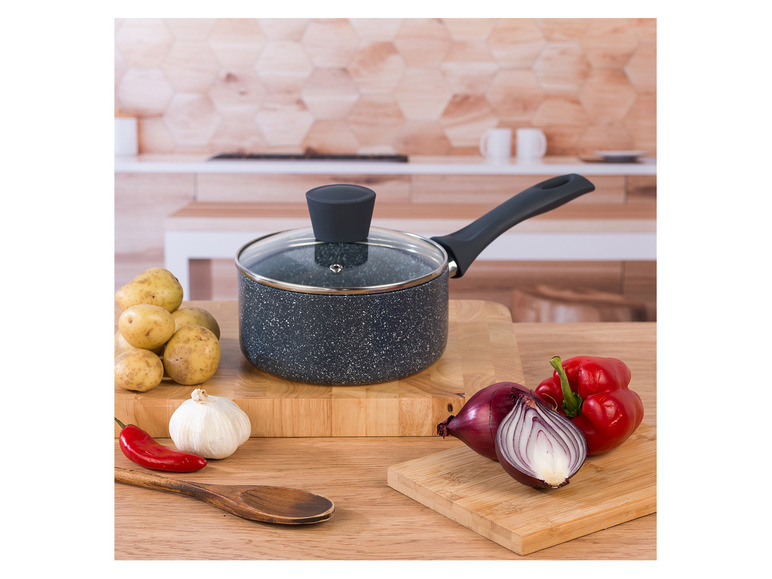 Aller en mode plein écran : Russell Hobbs Wok, casserole à manche, sauteuse ou casserole, Aluminium Nightfall Collection Blue Marble  - Image 49
