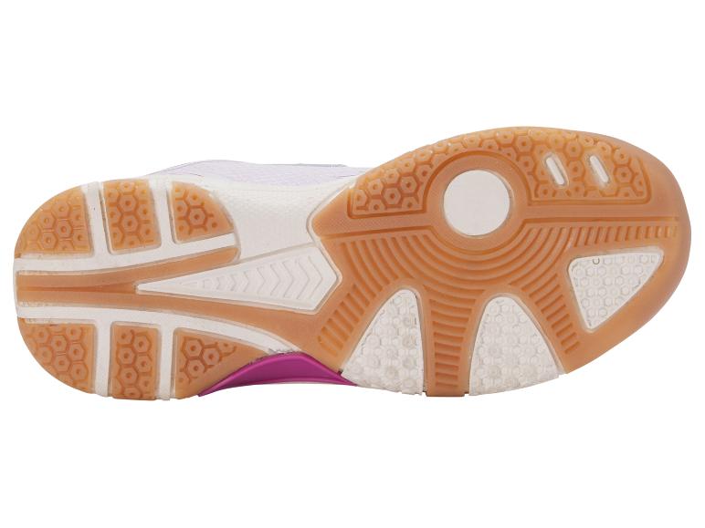 Semelle de chaussure de sport avec motif nid d'abeille et détails fuchsia.
