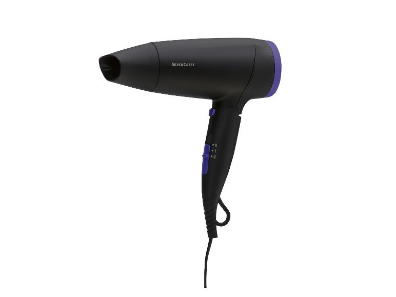 Sèche-cheveux noir SilverCrest avec commandes intégrées.