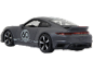 Voiture de sport miniature grise avec le numéro 60 sur le côté