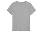 Un t-shirt gris à manches courtes.