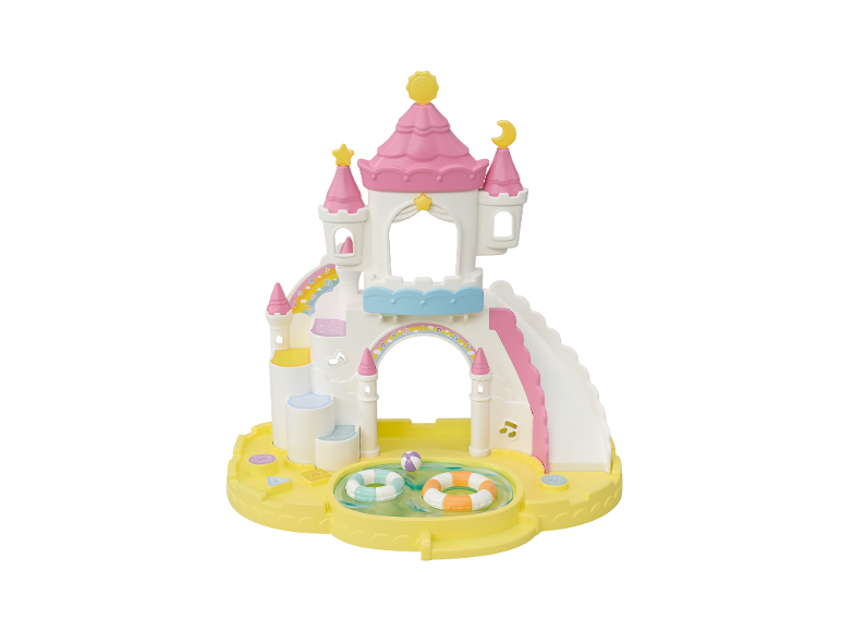 Château de jouet rose et blanc avec toboggan, piscine et accessoires, sur base jaune.