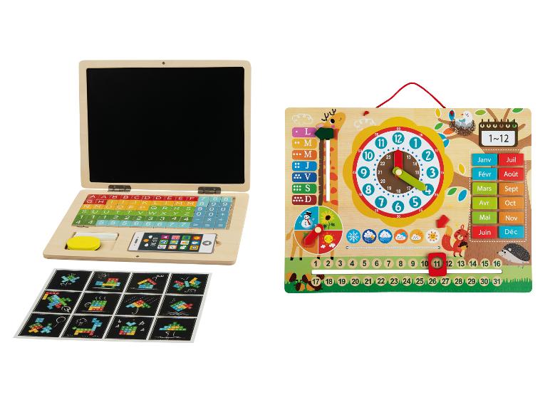 Jouets éducatifs en bois : un ordinateur portable avec lettres et chiffres, et un calendrier avec horloge et mois.