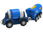 Un camion bétonnière bleu avec une remorque