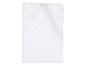 Couette blanche matelassée pliée