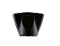 Une bouilloire noire au design moderne.