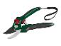 Sécateur vert PARKISDE avec poignées noires et verrou de sécurité rouge
