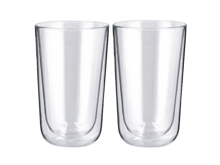 Deux verres transparents à double paroi au design élégant et moderne