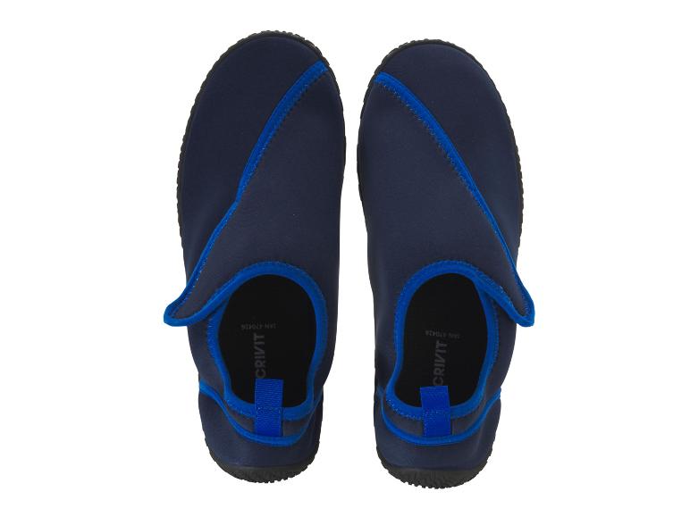 Chaussons Crivit bleu marine et bleu, vue de dessus.