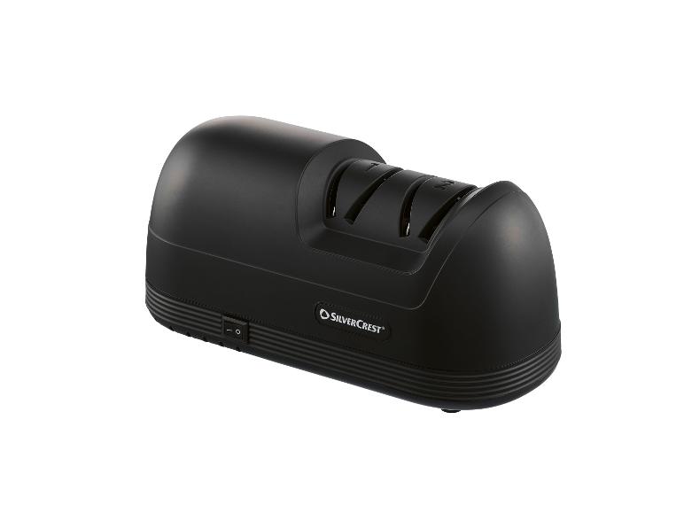 Affûteur de couteaux électrique noir SilverCrest avec deux étapes d'affûtage.