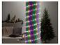 Guirlande lumineuse multicolores en forme de spirale sur une colonne.