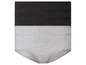 Trois paires de culottes grises et noires.