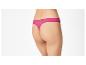 Tanga femme fuchsia avec un tissu transparent.