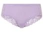 Culotte lilas avec de la dentelle.