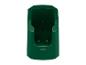 Chargeur vert foncé pour appareil électronique.
