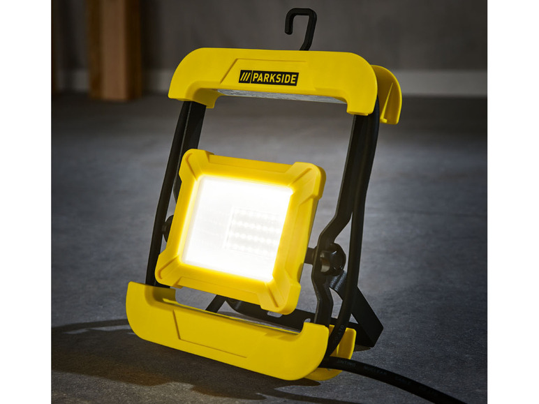 Aller en mode plein écran : PARKSIDE® Projecteur de chantier LED, 20 W - Image 2