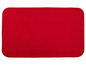 Un tapis de bain rouge.